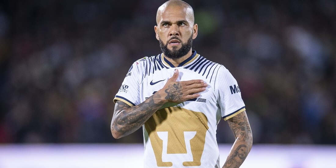 Dani Alves debutó con Pumas el pasado 27 de julio en el empate 1-1 contra Mazatlán FC.