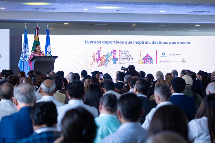 La Ciudad de México busca consolidarse como referente internacional del turismo deportivo.