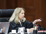 La ministra Loretta Ortiz Ahlf durante una sesión de la Suprema Corte de Justicia de la Nación en imagen de archivo