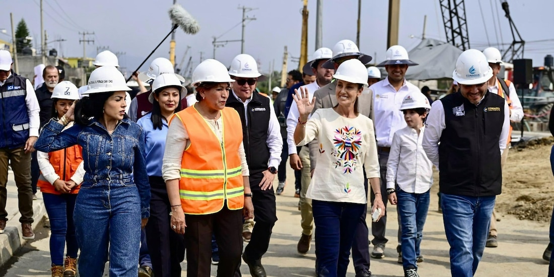 Autoridades federales, estatales y locales en la supervisión de las obras.