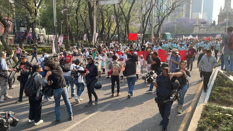 Sin respuesta del Gobierno federal a diálogo con padres de los 43 normalistas de Ayotzinapa<br>