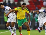 Lyle Foster (centro) es el futbolista a seguir de Sudáfrica en el Mundial 2026.