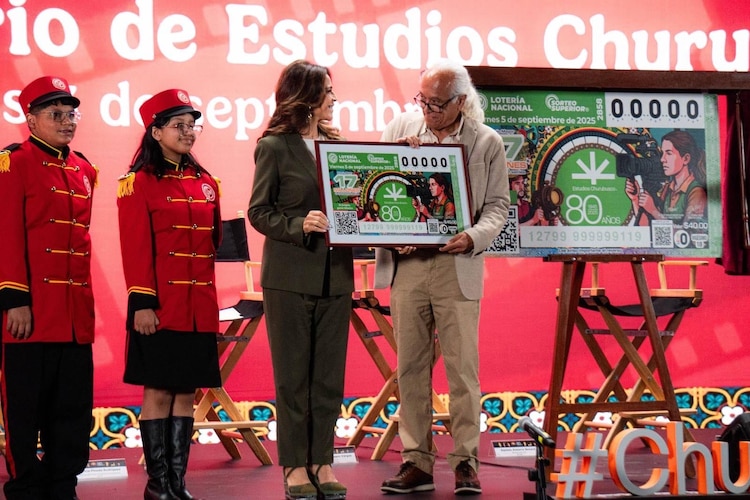 El billete de Lotería Nacional destaca las ocho décadas de Estudios Churubusco como símbolo del cine mexicano.