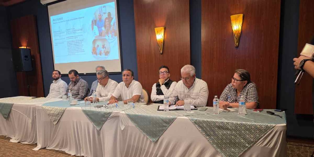 El comisionado del Gobierno de la República, Mauricio Rodríguez Alonso, presentó los ejes fundamentales para el saneamiento ecológico de la región.