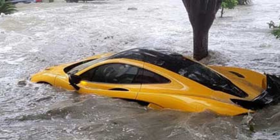 Huracán "Ian" arruina costoso McLaren P1 en Florida