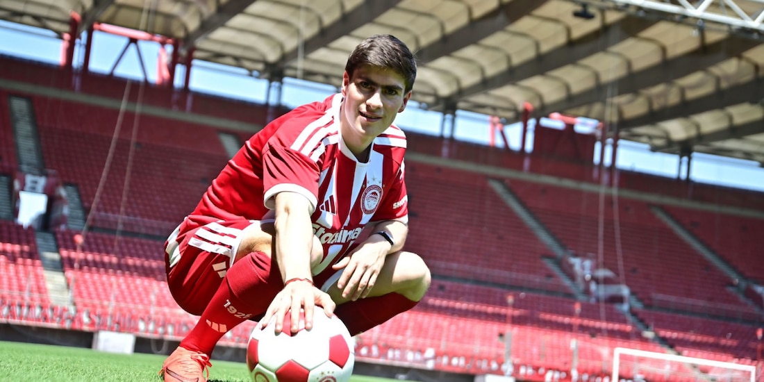 Armando la 'Hormiga' González tiene nuevo apodo en el Olympiacos.