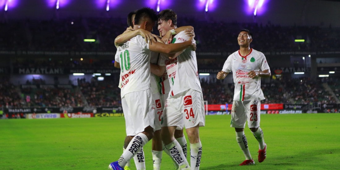 Chivas sigue invicto en el Clausura 2025 y con cinco victorias al hilo.