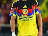 Exjugador del América se convierte en un ídolo en Europa.