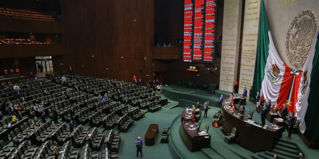 Diputados inician sesión extraordinaria en San Lázaro.