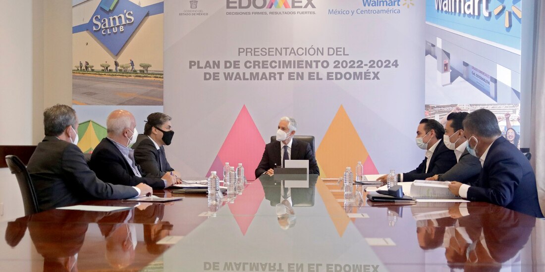 El Gobernador, Alfredo Del Mazo, durante la presentación del Plan de Inversión de la transnacional, ayer.