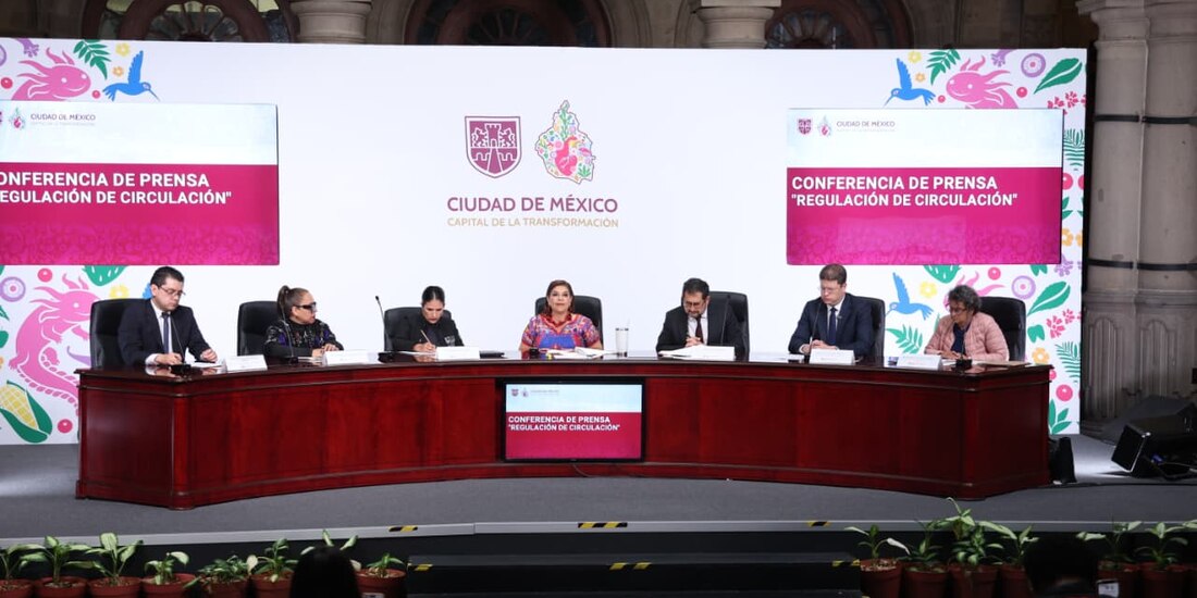 Conferencia de prensa sobre "Regulación de Circulación".