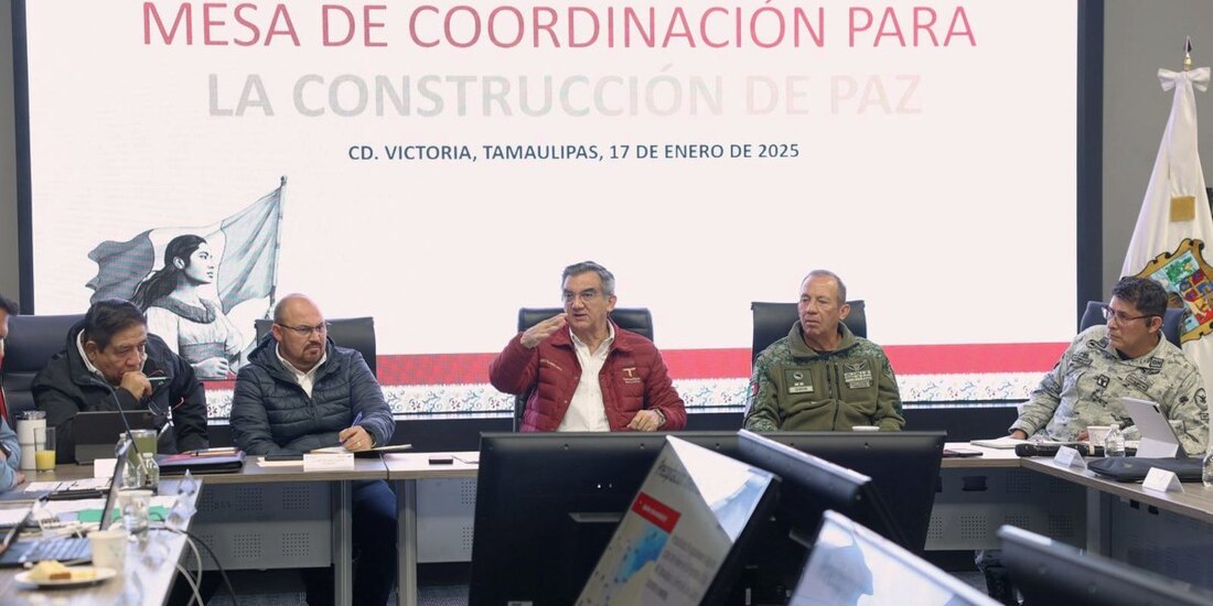 Ante onda gélida, Américo Villarreal ordena acciones para proteger a familias vulnerables.