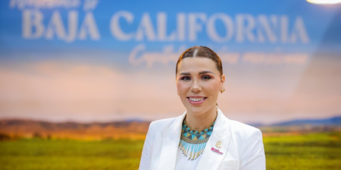 Marina del Pilar Ávila, gobernadora de Baja California, en el Tianguis Turístico 2025.
