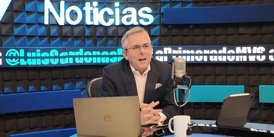 Luis Cárdenas, conductor del noticiero matutino de MVS, anuncia que deja la cadena tras 16 años.