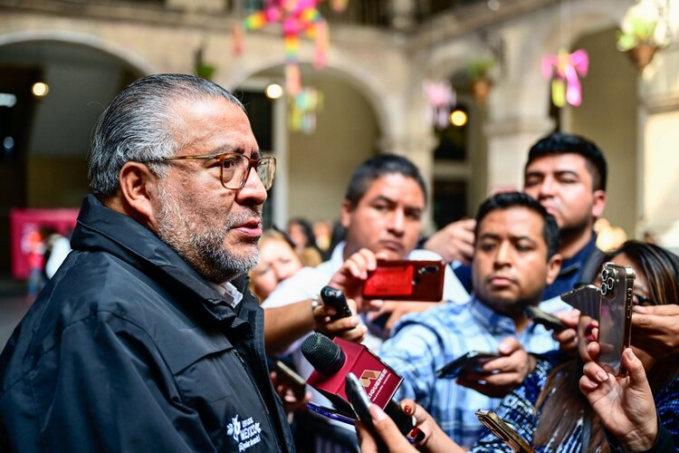 Horacio Duarte Olivares busca diálogo con nuevos alcaldes del Estado de México.