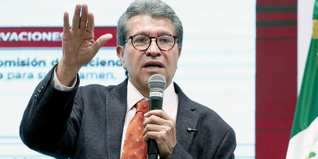 El legislador federal, ayer, en conferencia de prensa.