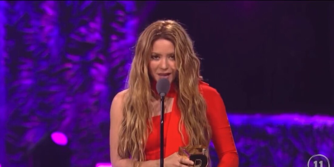 Shakira arrasa en los Premios Juventud 2023