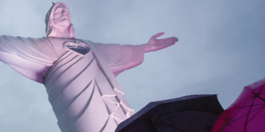 Desde el extranjero, decenas de católicos también se unen en oración por el Papa Francisco en Brasil.