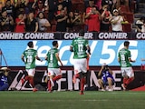 Jugadores de Xolos festejan un gol contra Tigres en su debut en el Apertura 2026 de la Liga MX.