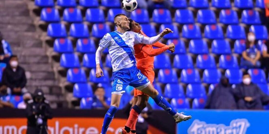Cruz Azul y Puebla empataron 1-1 en su más reciente enfrentamiento, en la Fecha 10 del Apertura 2021.