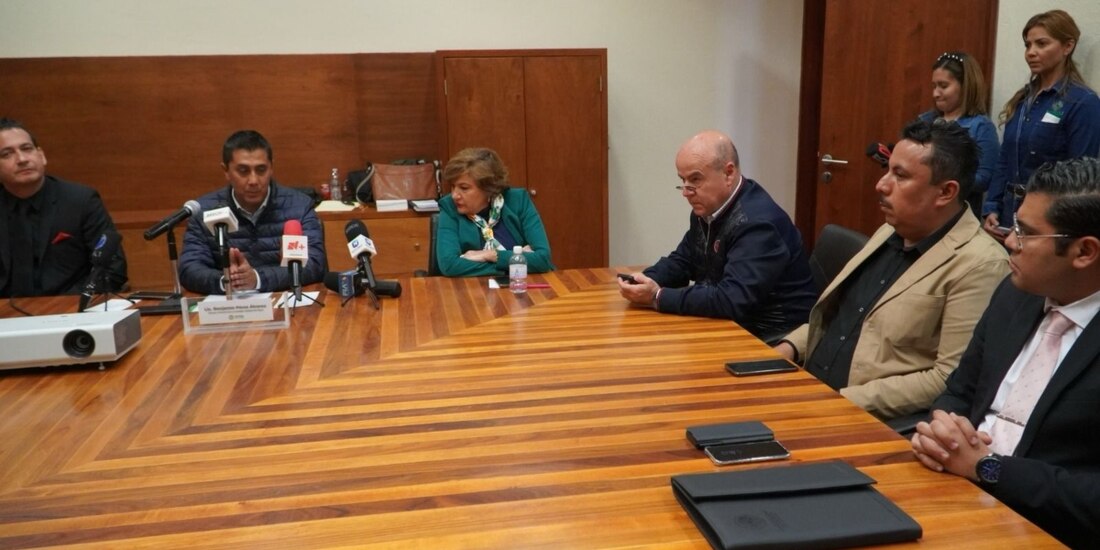 Gobernador Ricardo Gallardo Cardona, director de la Comisión Estatal del agua (CEA)