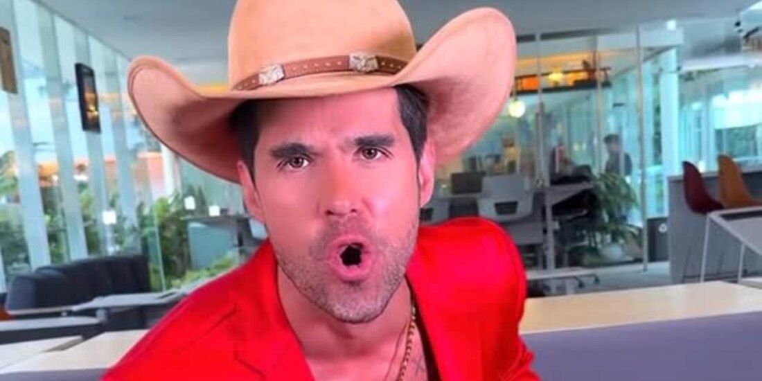 Amigo de Eleazar Gómez lo acusa de haberlo atacado