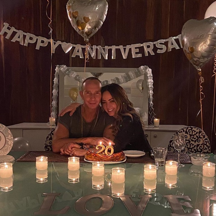 Aniversario de Andrea Legarreta y Erik Rubín