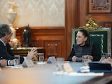 Claudia Sheinbaum y director Ejecutivo de Safran abordan ampliación de inversiones en México.