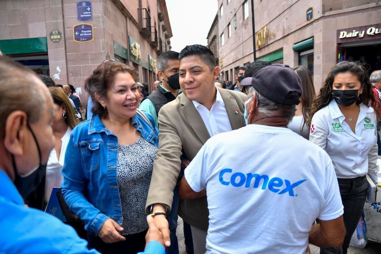 Ricardo Gallardo invita a dar el Grito de Independencia en San Luis Potosí.