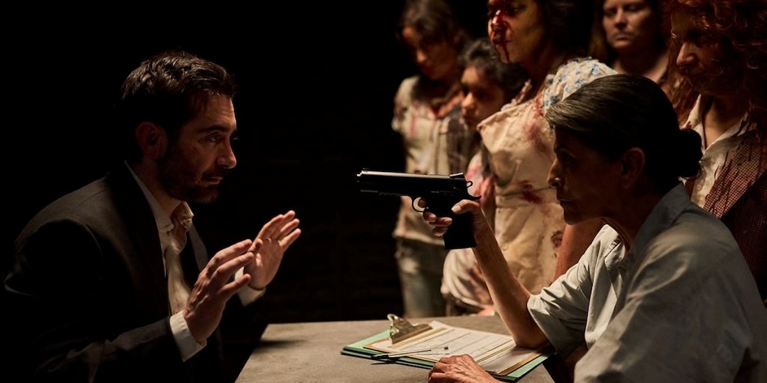 Escena de Brujas de Rossana De León