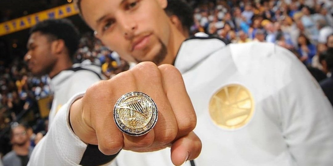 Anillo NBA Warriors 2021-2022 / Stephen Curry