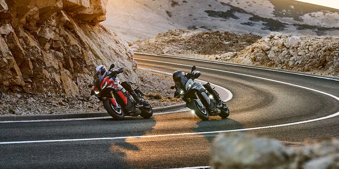 Es obligatorio tener un seguro para motociclistas.