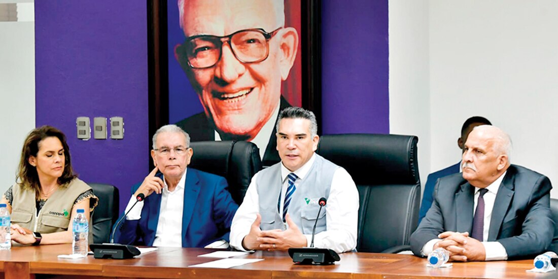 Alejandro Moreno, ayer en reunión con integrantes de la COPPPAL.