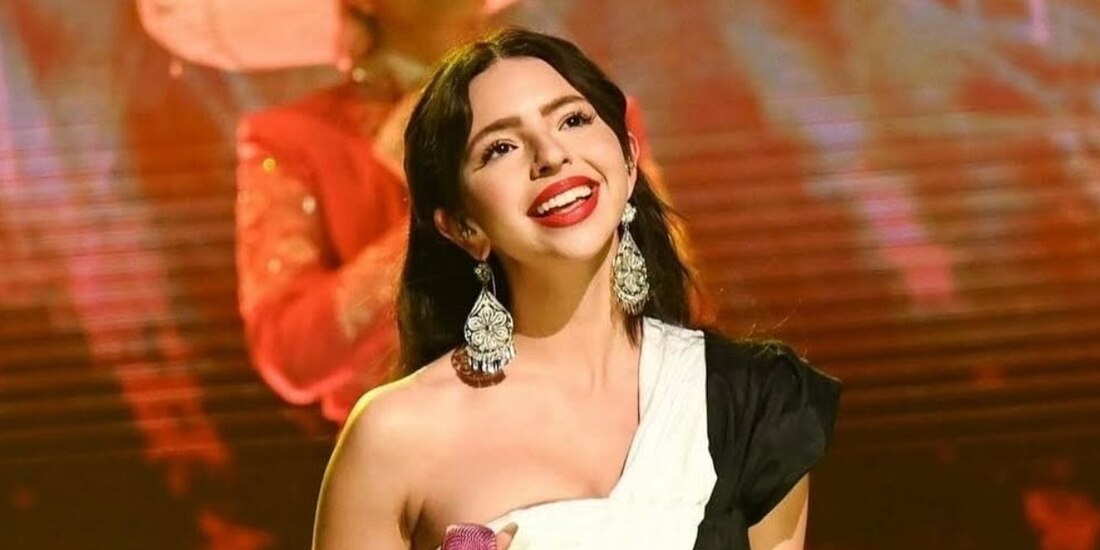 ¿Ángela Aguilar se operó la nariz?