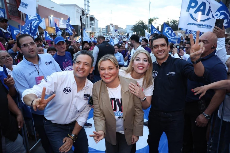 Marco Bonilla rinde protesta como coordinador del PAN en Chihuahua, el 10 de octubre de 2026.