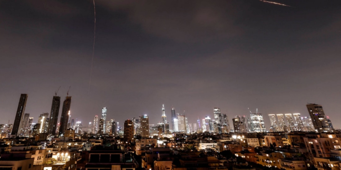 Irán amenaza a la energía global ante presión de Washington