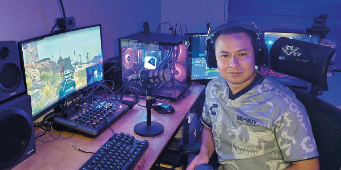 Hablarle al vacio, la vida secreta de un streamer